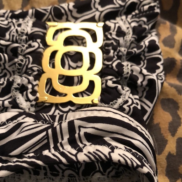 Trina Turk size 14 black & White floral print bikini bottom gold detail - Picture 8 of 14